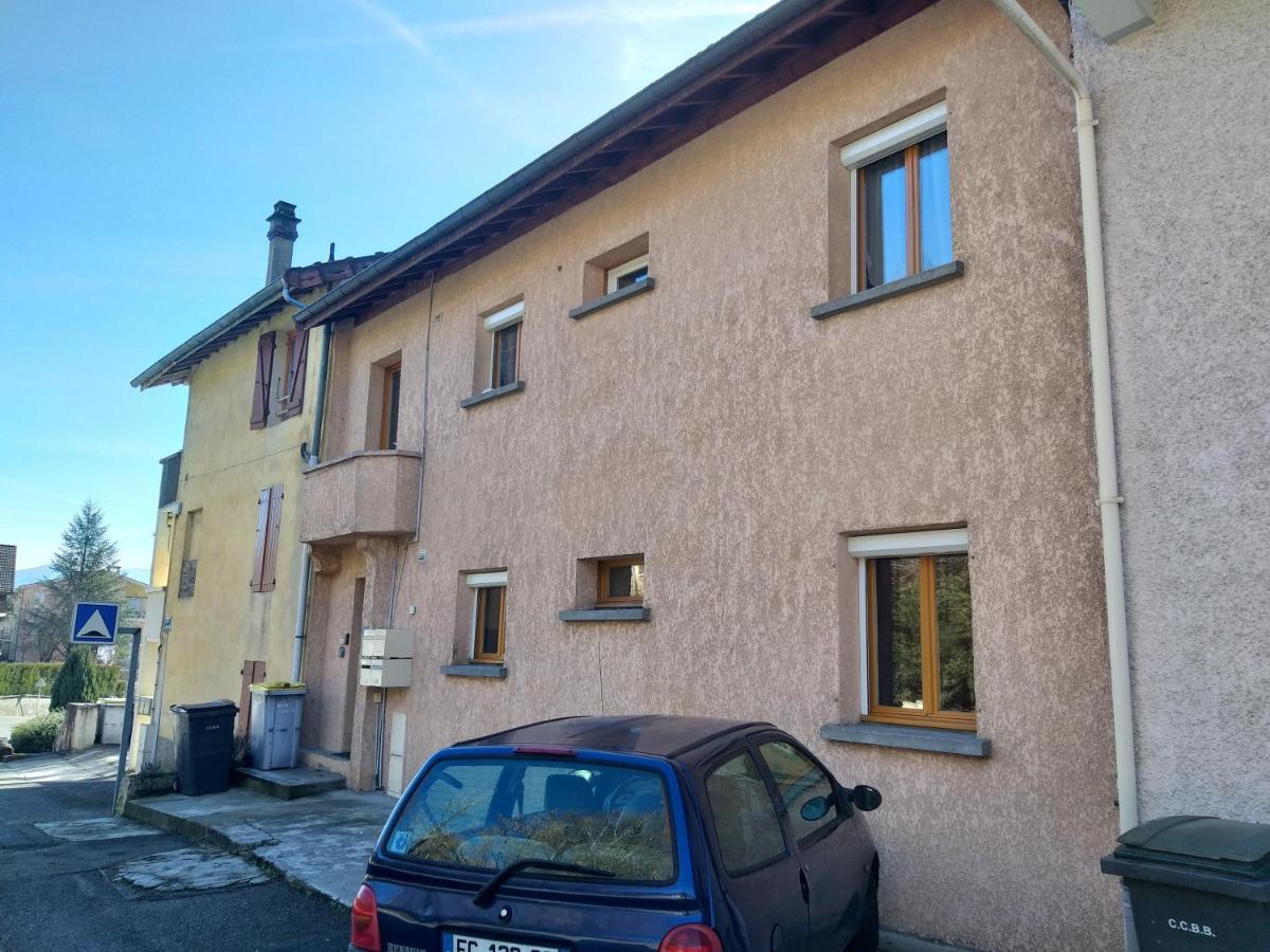 Apartamento Location A.M.I Bellegarde-sur-Valserine Exterior foto